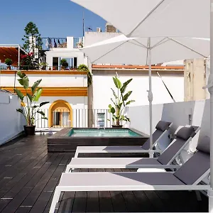 Lujoso Con Piscina Compartida 1 Seville